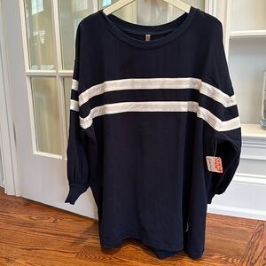 FP Movement Oversized sweatshirt, smooth interior XS NWT Navy, white stripes